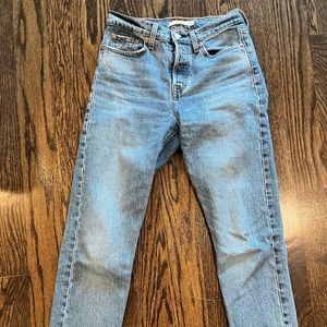 Levi's button fly Wedgie High Rise Jeans size 26 slim straight style jeans